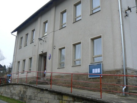 Budova Obecního úřadu v Soběslavicích, knihovna je v 1. patře